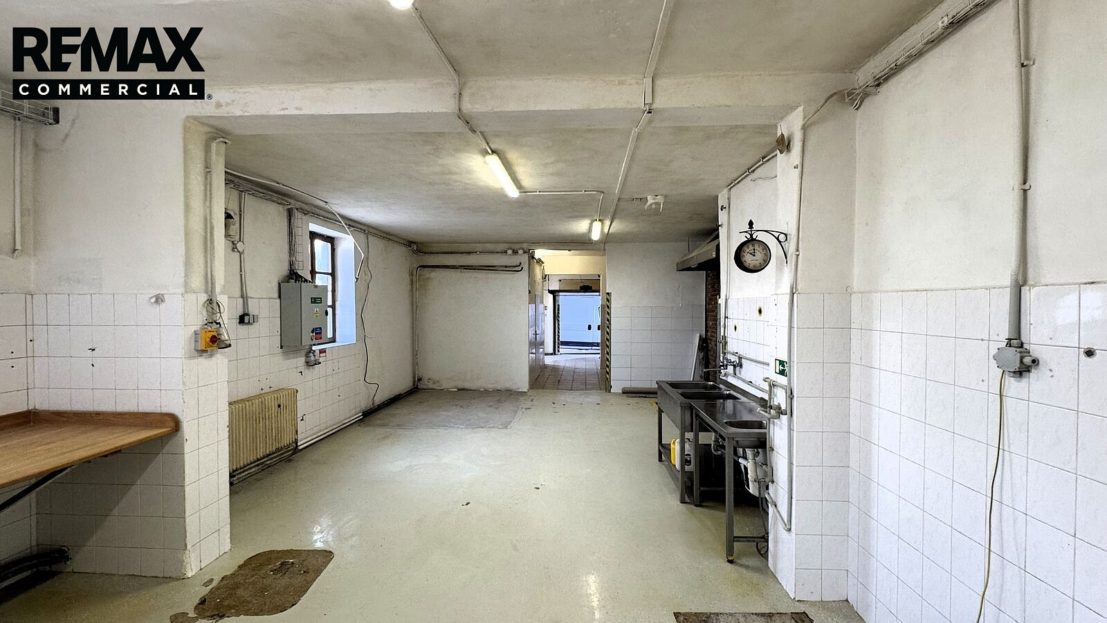 Pronájem výrobních prostor 159 m² – fotografie 5