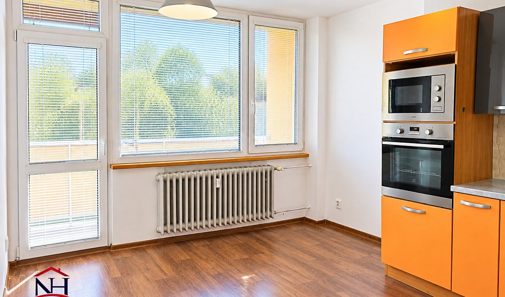 Prodej bytu 3+1 69 m², Bílina – náhled fotky 2
