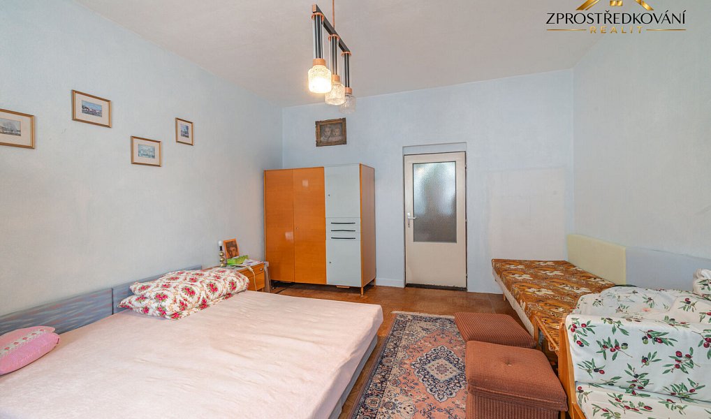 Prodej domu 380 m² s pozemkem 615 m², Kraslice – náhled fotky 18