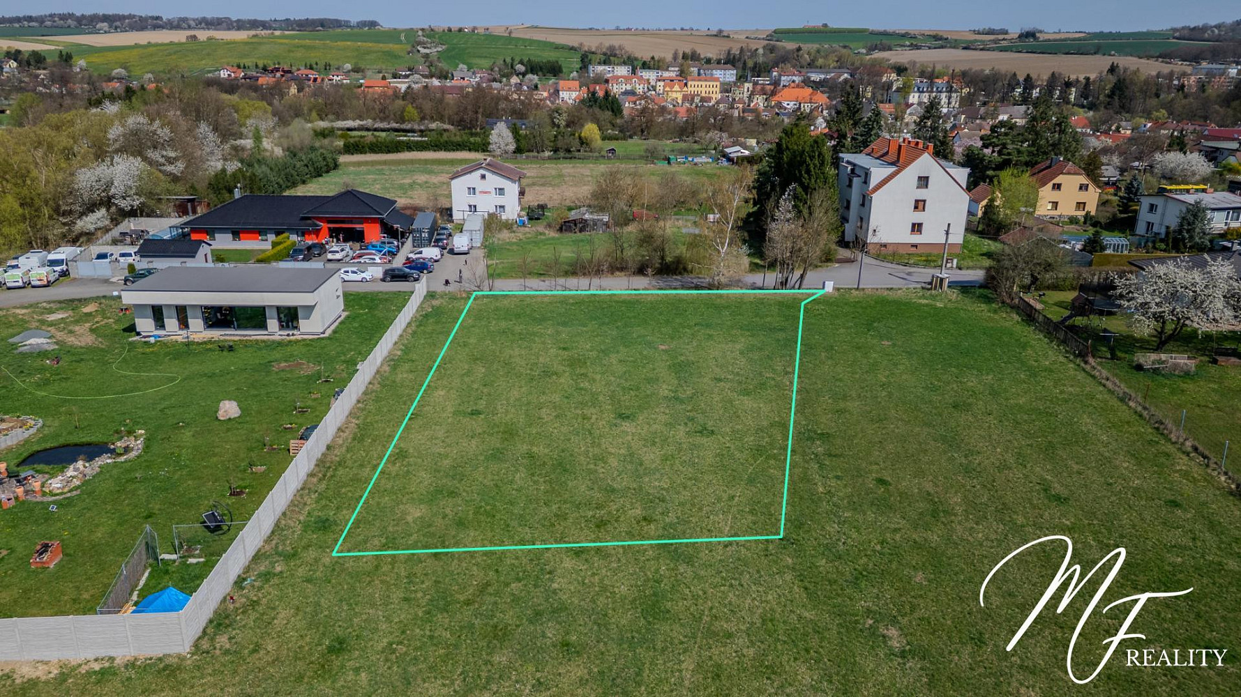Prodej stavebního pozemku 1 537 m² – fotografie 5