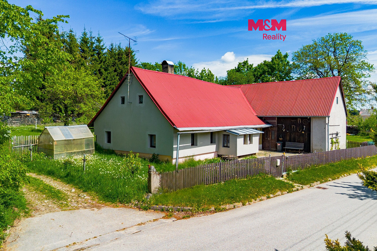 Prodej domu 63 m² s pozemkem 1 547 m²