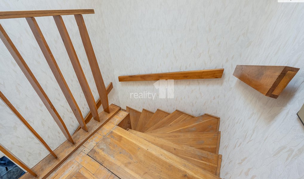 Prodej domu 226 m² s pozemkem 355 m², Praha – náhled fotky 19