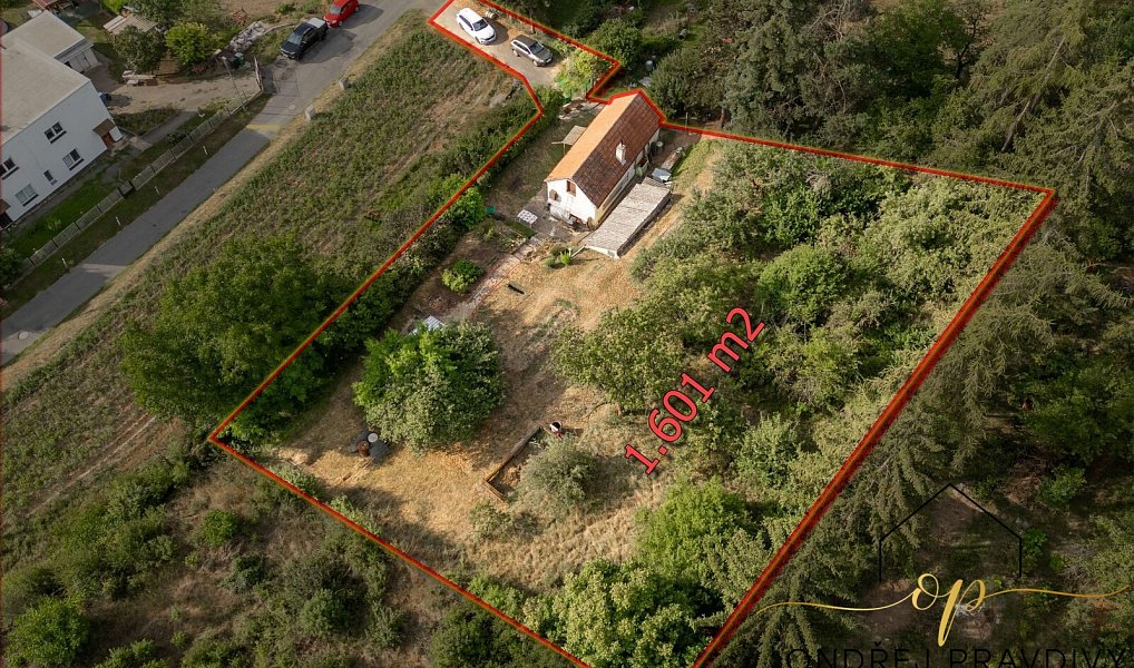 Prodej stavebního pozemku 1 601 m², Statenice – náhled fotky 8