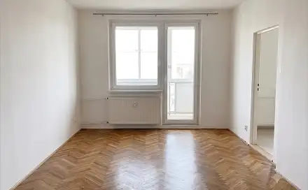 Pronájem bytu 2+1 50 m², Karolinka
