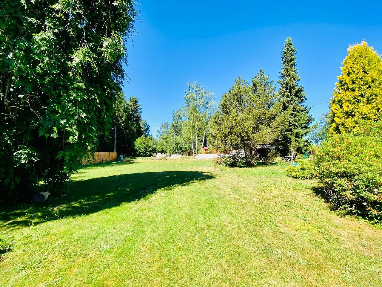 Prodej stavebního pozemku 850 m² – fotografie 4