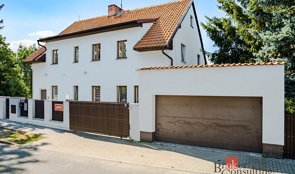 Pronájem bytu 2+kk 35 m², Praha – náhled fotky 11