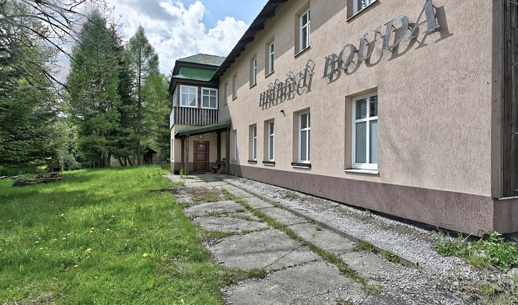 Prodej chaty/chalupy 793 m² s pozemkem 3 563 m², Strážné – náhled fotky 30