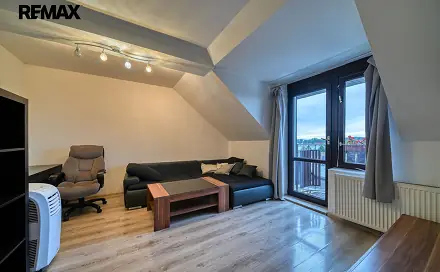 Prodej bytu 2+1 52 m², Maršála Koněva, Nymburk