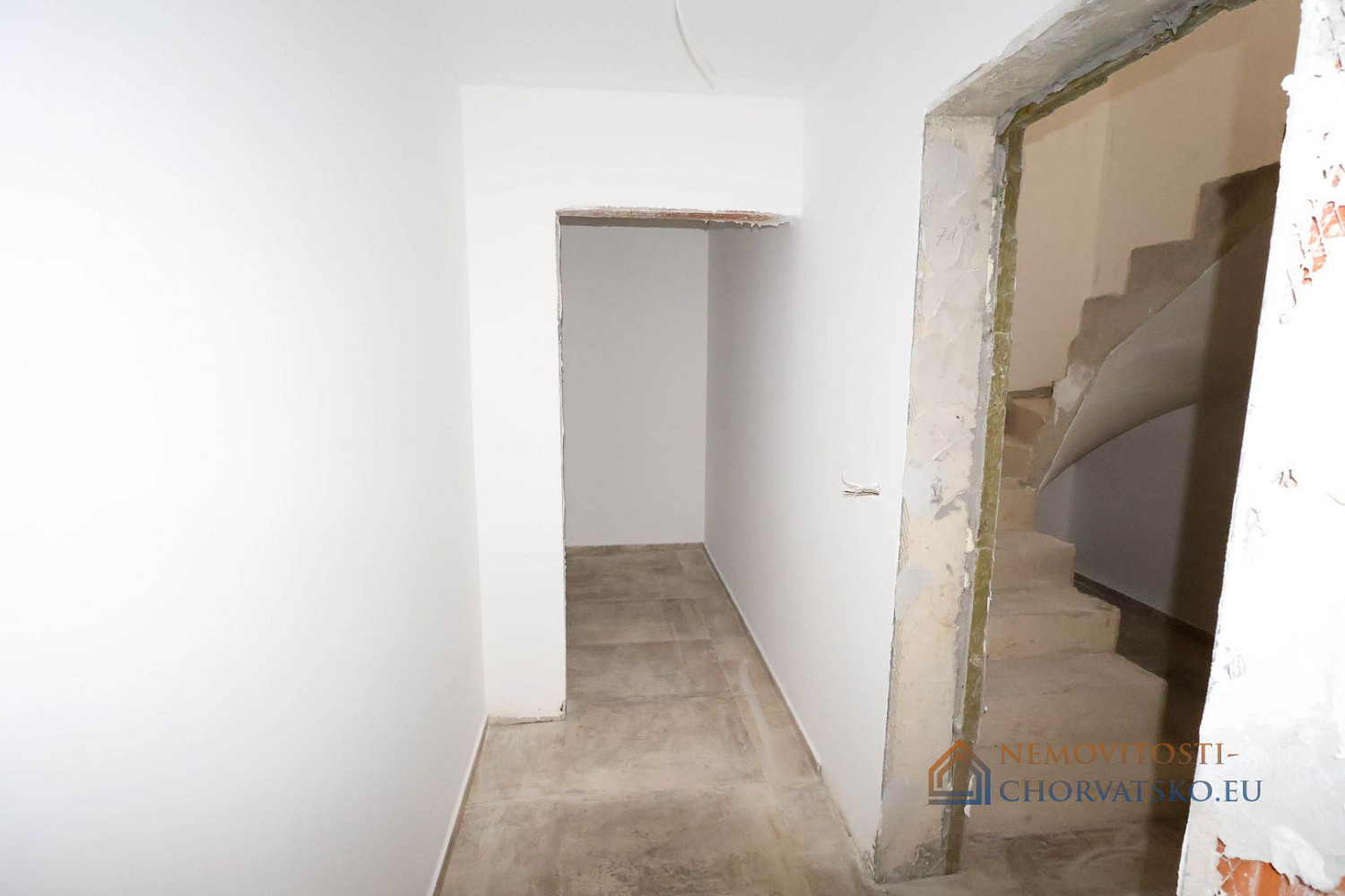 Prodej bytu 2+kk 66 m² – další