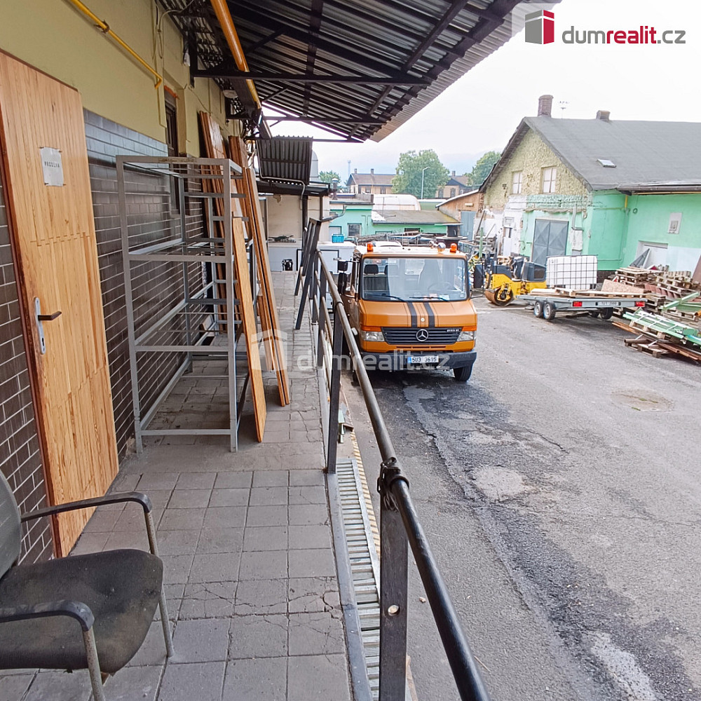 Pronájem výrobních prostor 1 466 m² — photo 4