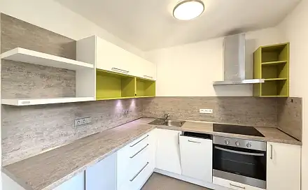Pronájem bytu 2+1 63 m²