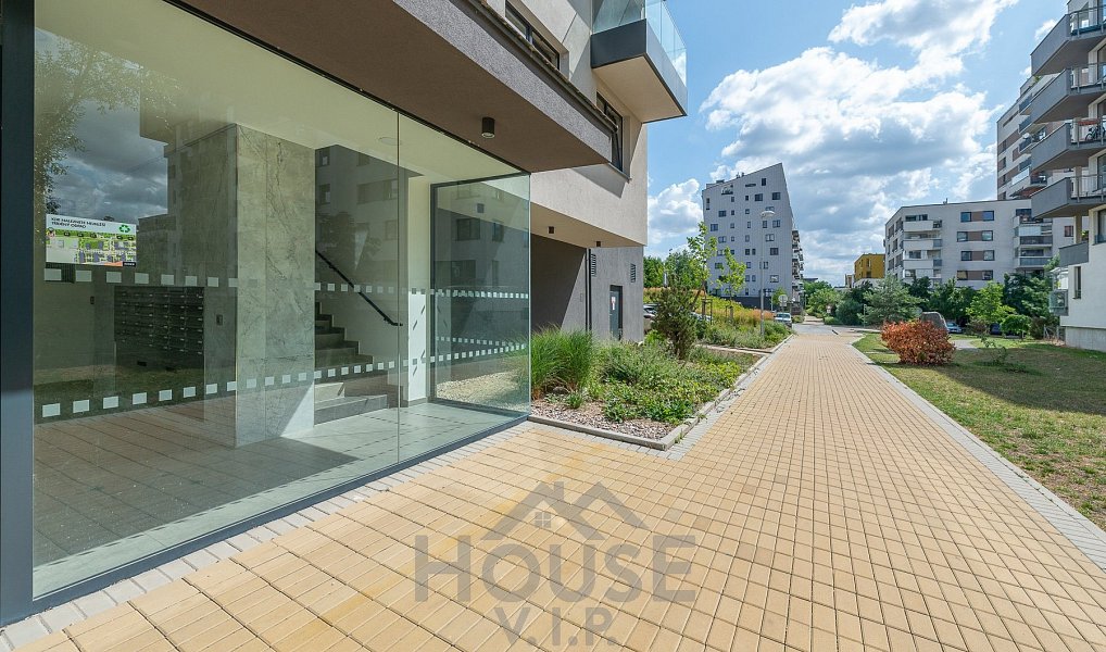 Prodej bytu 2+kk 60 m², Praha – náhled fotky 33