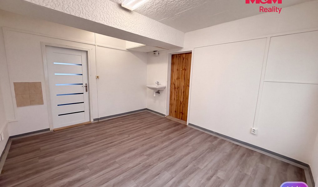 Prodej komerčního objektu (jiného typu) 16 m², Bechyně – náhled fotky 3