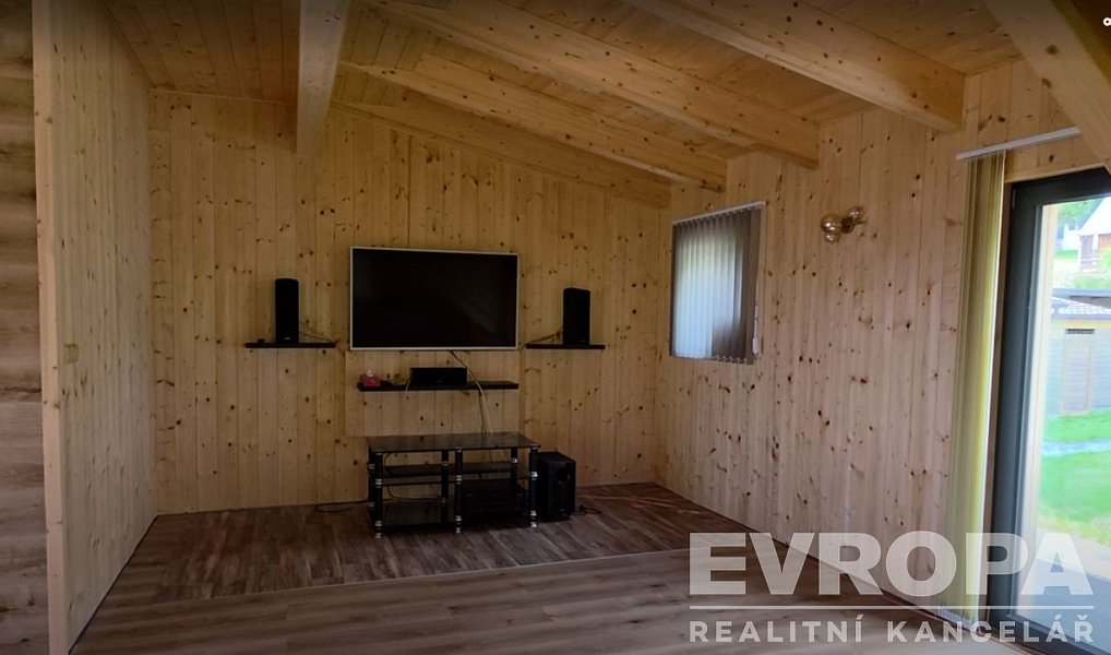 Prodej nájemního domu, činžáku 559 m², Horní Planá – náhled fotky 6