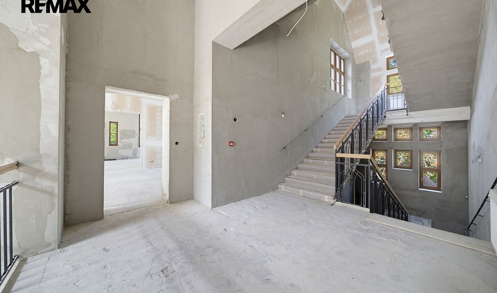 Prodej ubytovacího objektu 1 500 m², Karlovy Vary – náhled fotky 23