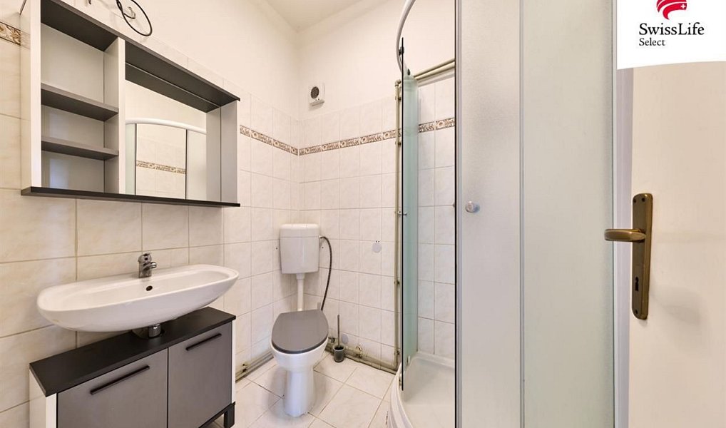 Prodej domu 238 m² s pozemkem 1 245 m², Trutnov – náhled fotky 8