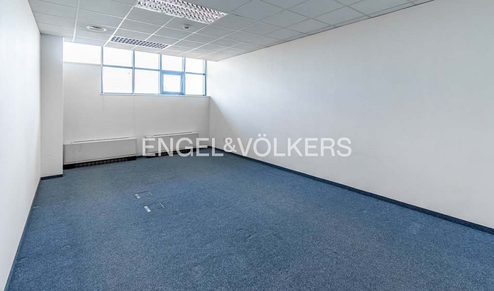 Pronájem kanceláře 670 m², Praha – náhled fotky 8