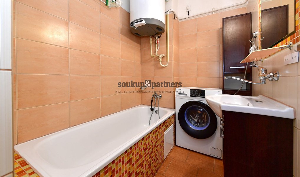 Prodej domu 160 m² s pozemkem 353 m², Praha – náhled fotky 12