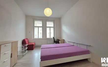 Pronájem bytu 2+1 52 m², Seifertova, Praha 3 - Žižkov