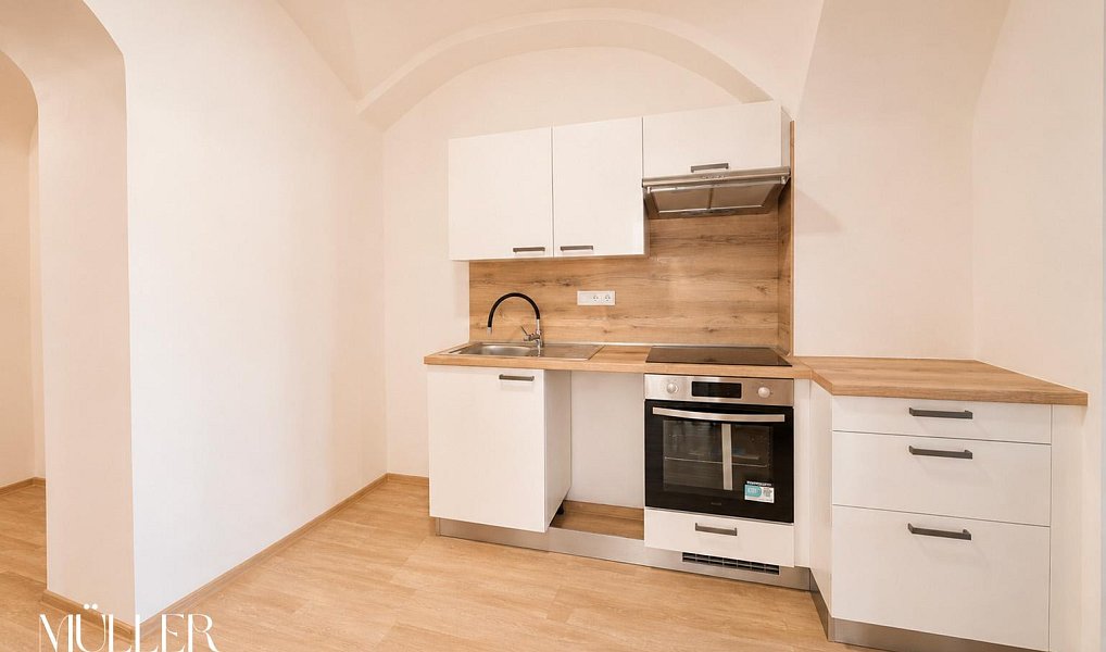 Pronájem bytu 3+1 68 m², Dobruška – náhled fotky 9