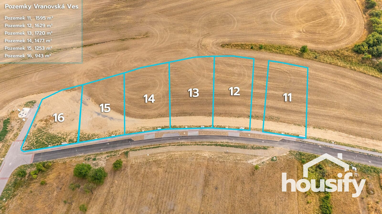 Prodej stavebního pozemku 1 595 m² – fotografie 2