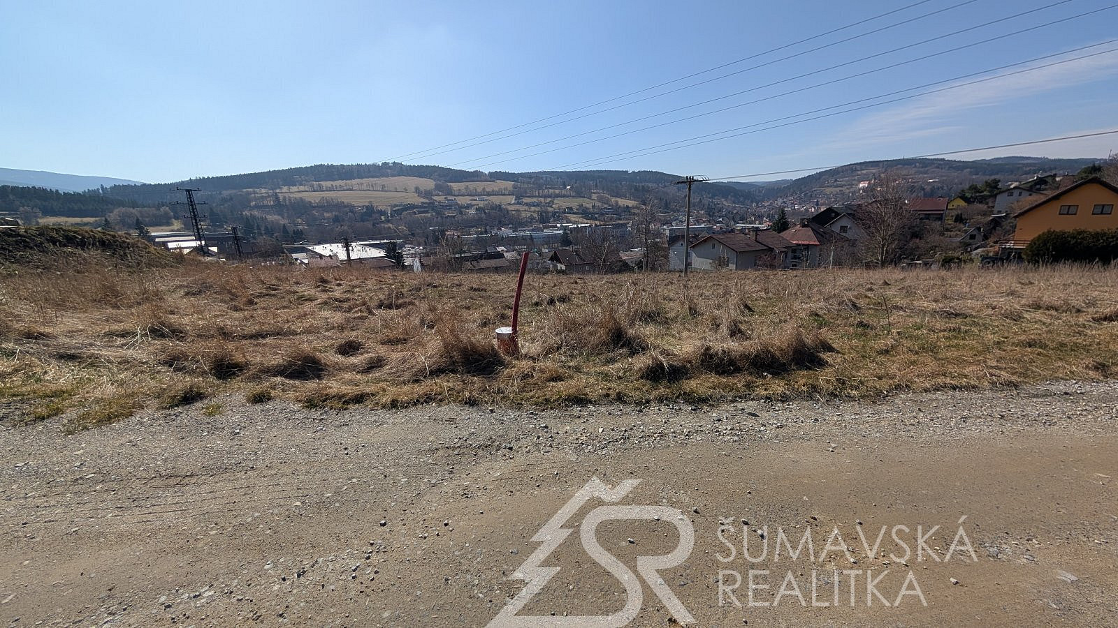Prodej stavebního pozemku 2 037 m²