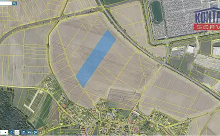 Prodej pole 32 688 m², Kolín - Sendražice