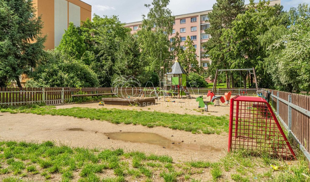 Prodej bytu 2+1 55 m², Praha – náhled fotky 21