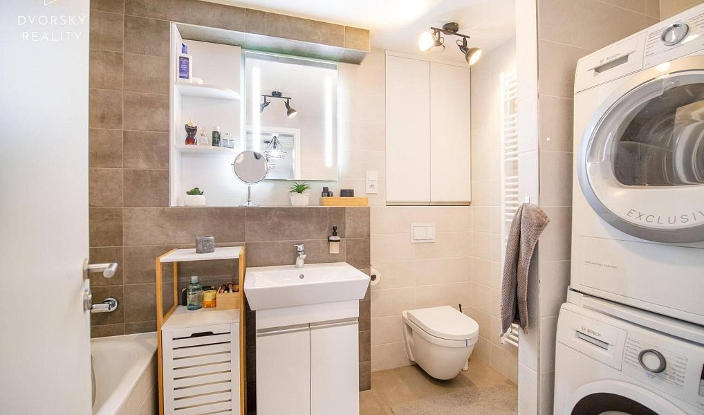 Prodej bytu 3+kk 106 m², Liberec – náhled fotky 12