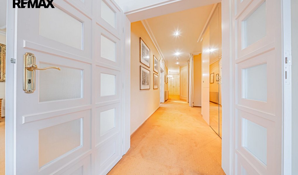 Prodej kanceláře 333 m², Praha – náhled fotky 29