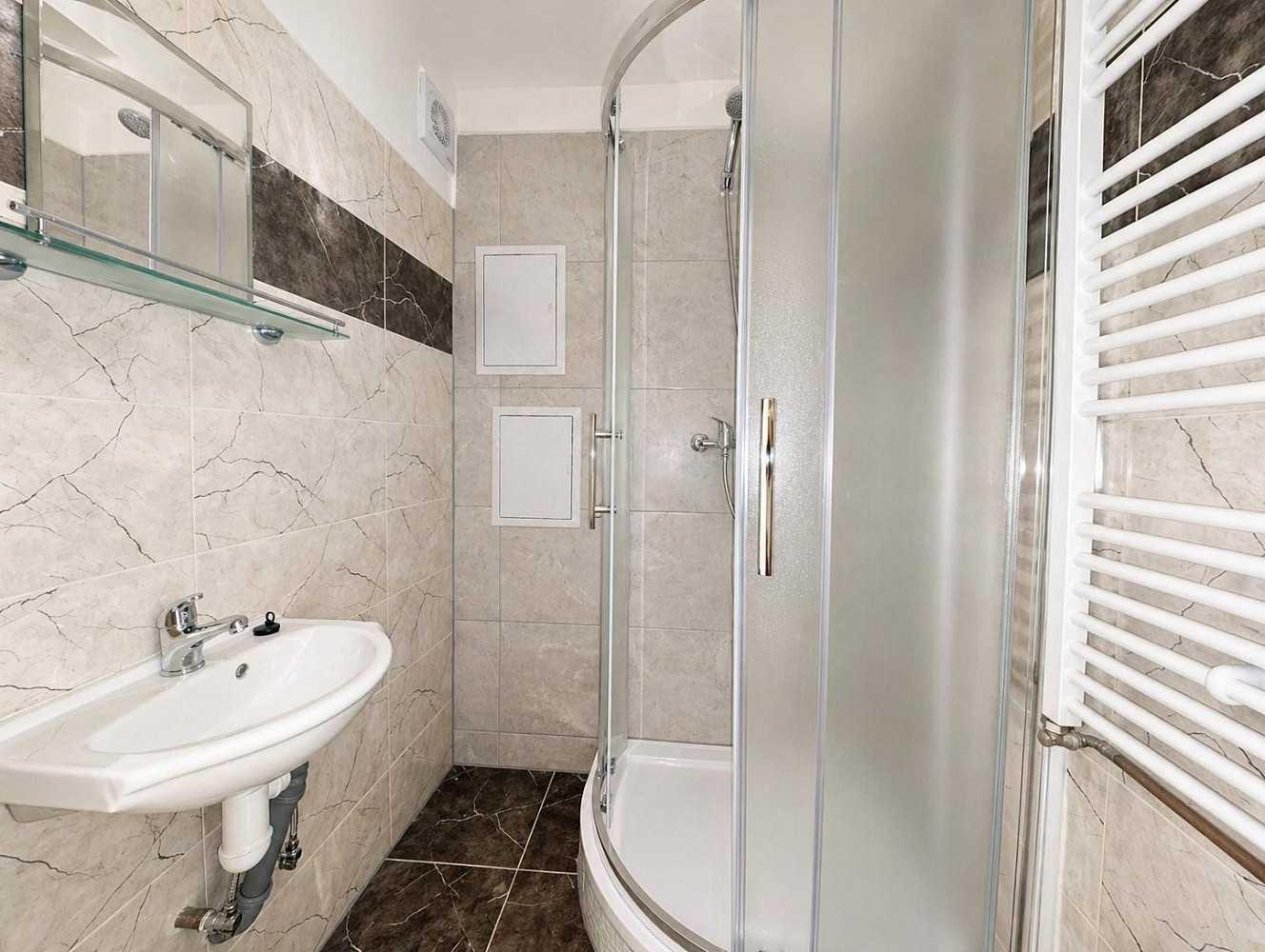 Pronájem bytu 2+1 55 m² — photo 4