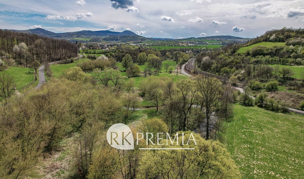 Prodej zahrady 4 353 m², Bžany – náhled fotky 17