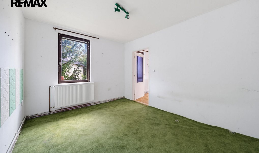 Prodej domu 340 m² s pozemkem 300 m², Aš – náhled fotky 17