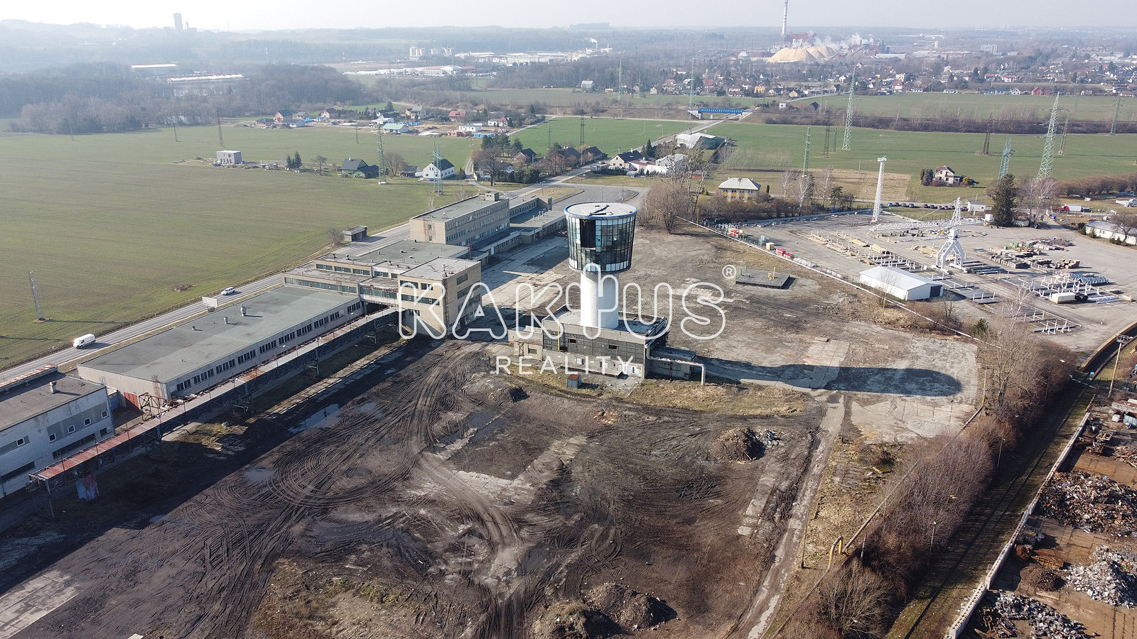 Pronájem komerčního objektu (jiného typu) 8 000 m² — photo 5