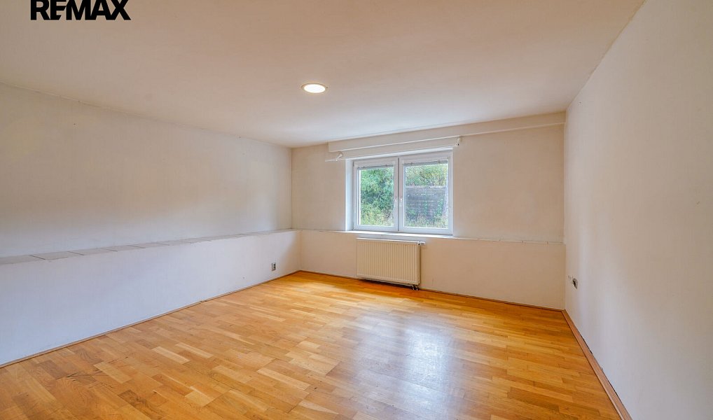 Prodej domu 323 m² s pozemkem 1 638 m², Bochov – náhled fotky 19