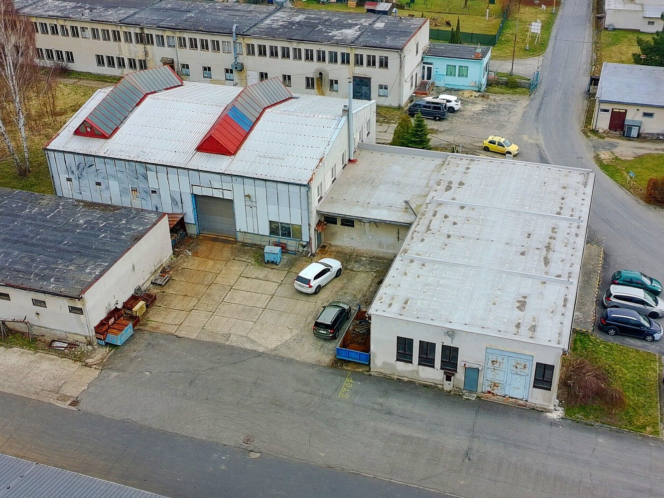 Prodej skladovacích prostor 1 500 m² – fotografie 2