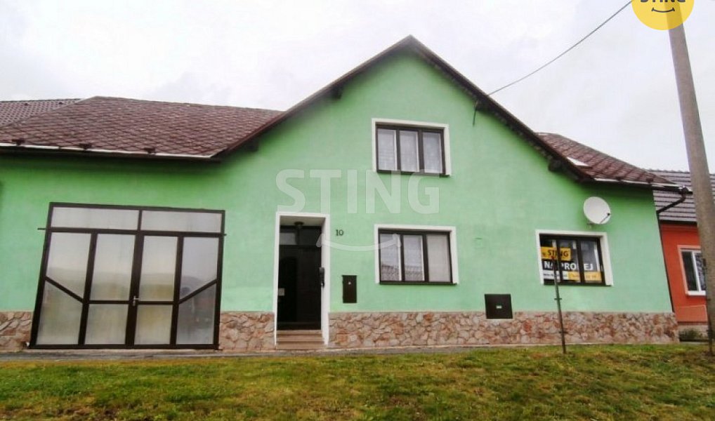 Prodej domu 200 m² s pozemkem 1 747 m², Staré Město – náhled fotky 2