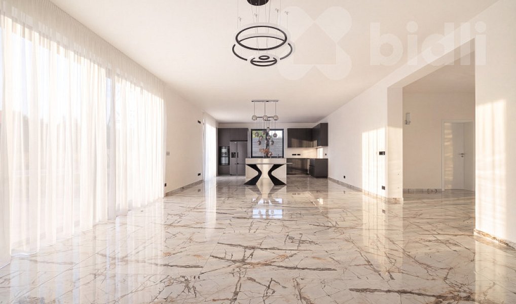 Prodej domu 336 m² s pozemkem 1 620 m², Hřebeč – náhled fotky 2