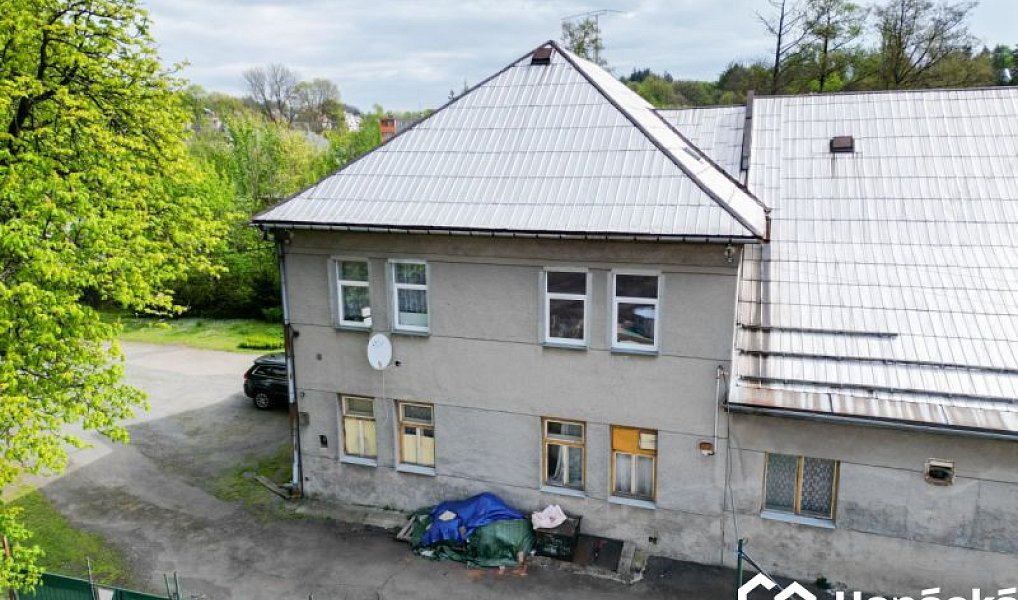 Prodej ubytovacího objektu 1 100 m², Moravský Beroun – náhled fotky 5