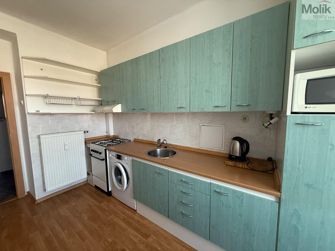 Pronájem bytu 1+1 35 m² – fotografie 2