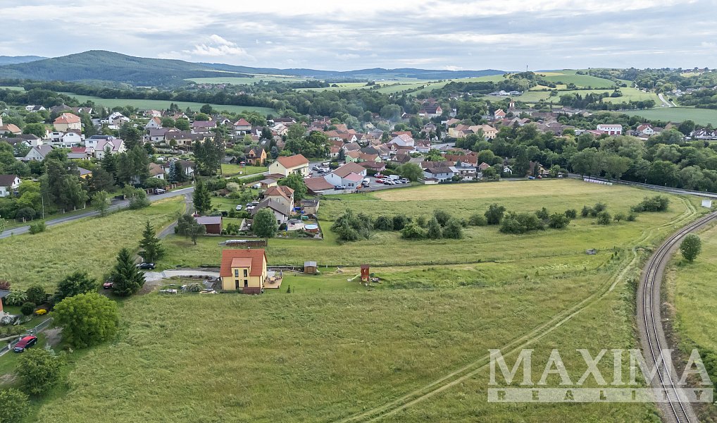 Prodej pozemku 2 625 m², Lochovice – náhled fotky 11