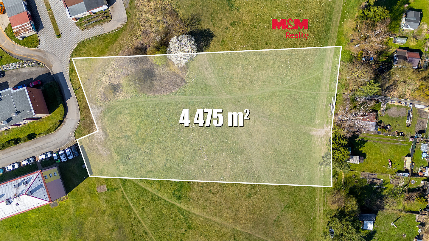 Prodej stavebního pozemku 4 475 m²