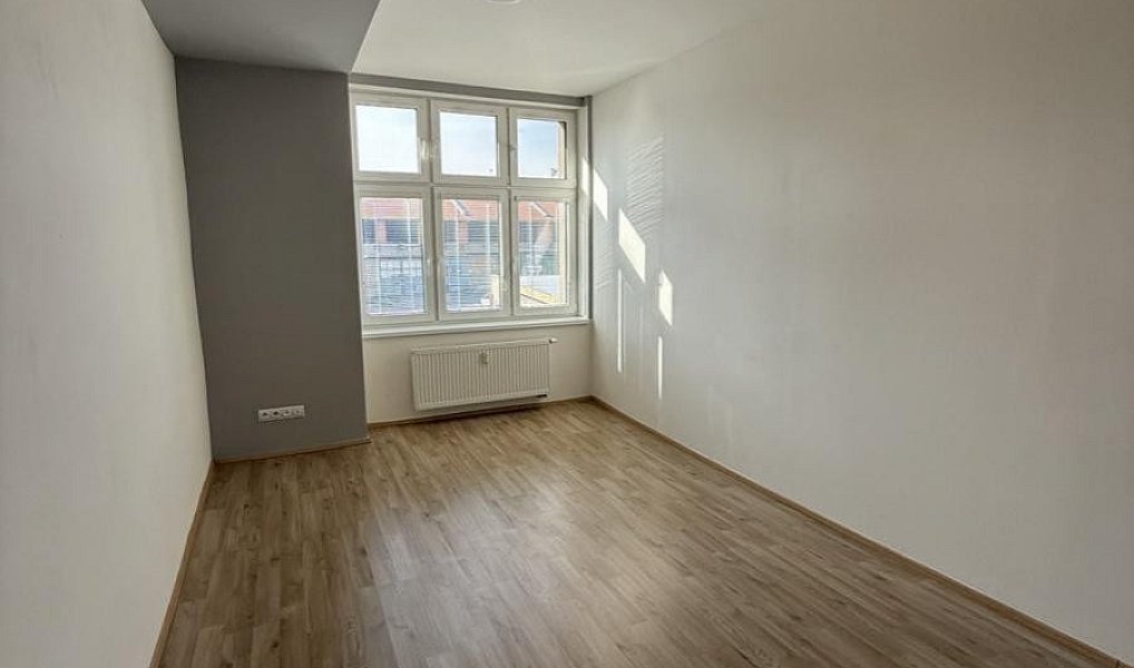 Pronájem bytu 2+kk 54 m², Teplice – náhled fotky 10