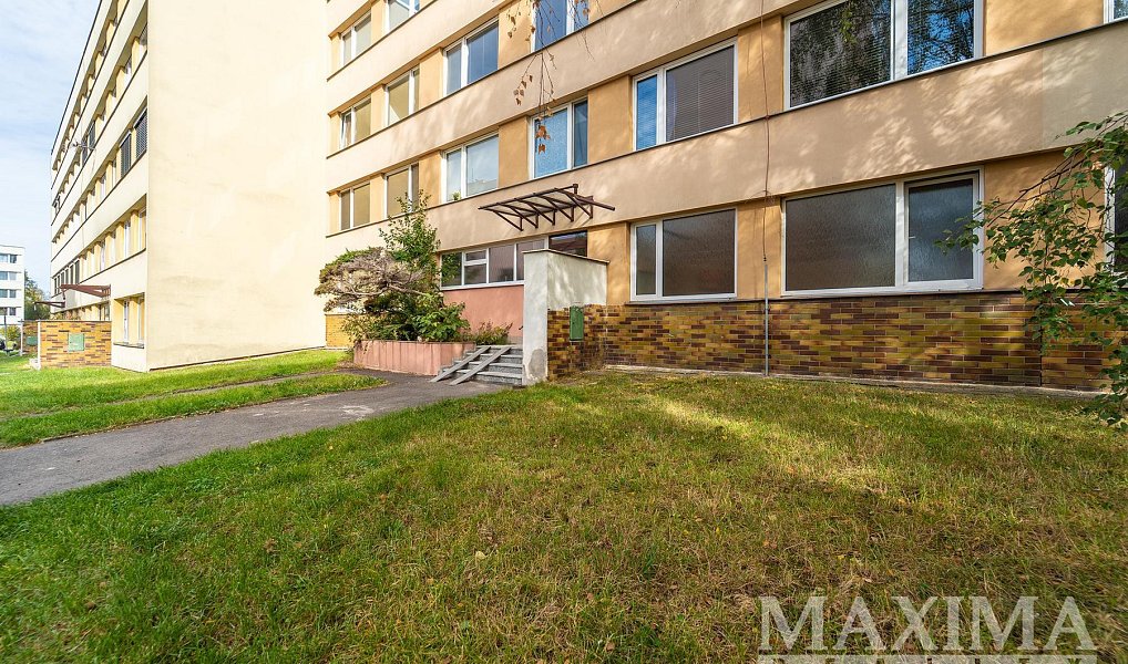 Prodej bytu 1+kk 30 m², Kladno – náhled fotky 16
