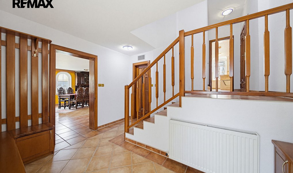 Prodej domu 410 m² s pozemkem 2 086 m², Odrava – náhled fotky 4
