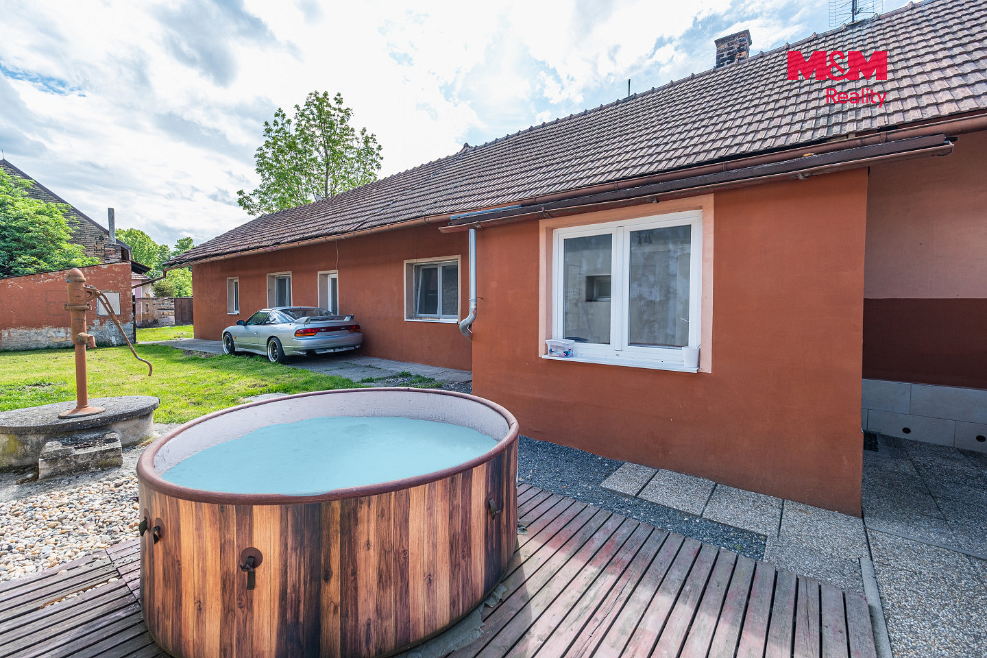 Prodej domu 108 m² s pozemkem 438 m² – fotografie 2