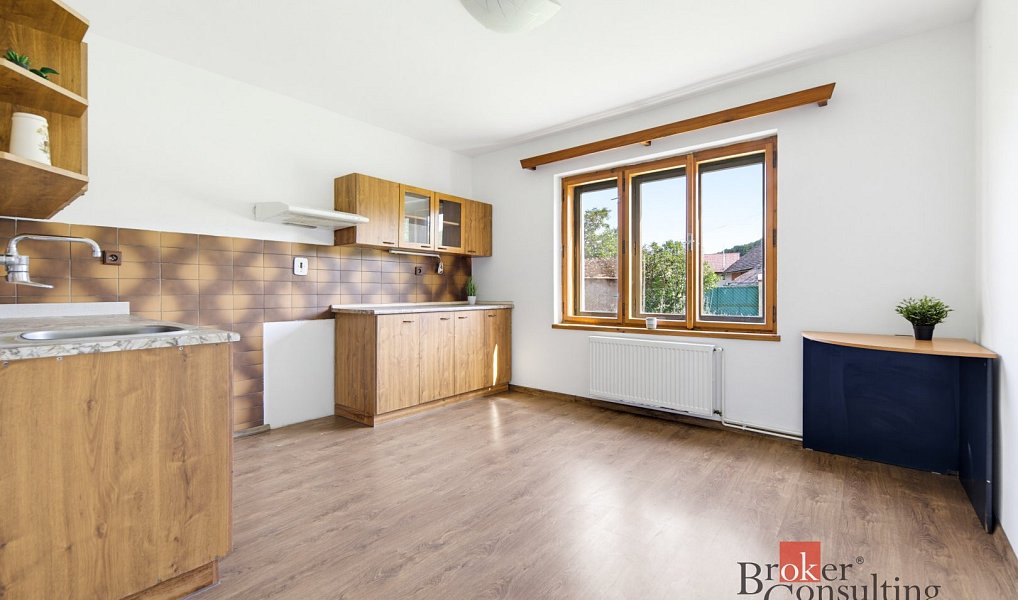 Prodej domu 148 m² s pozemkem 950 m², Grunta – náhled fotky 10