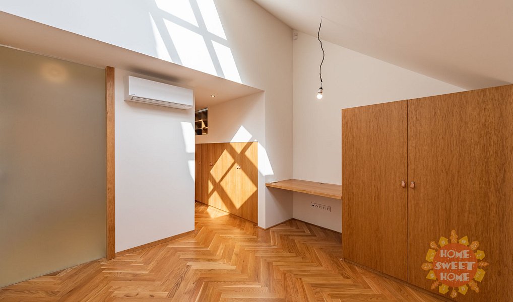 Pronájem bytu 2+kk 86 m², Praha – náhled fotky 8