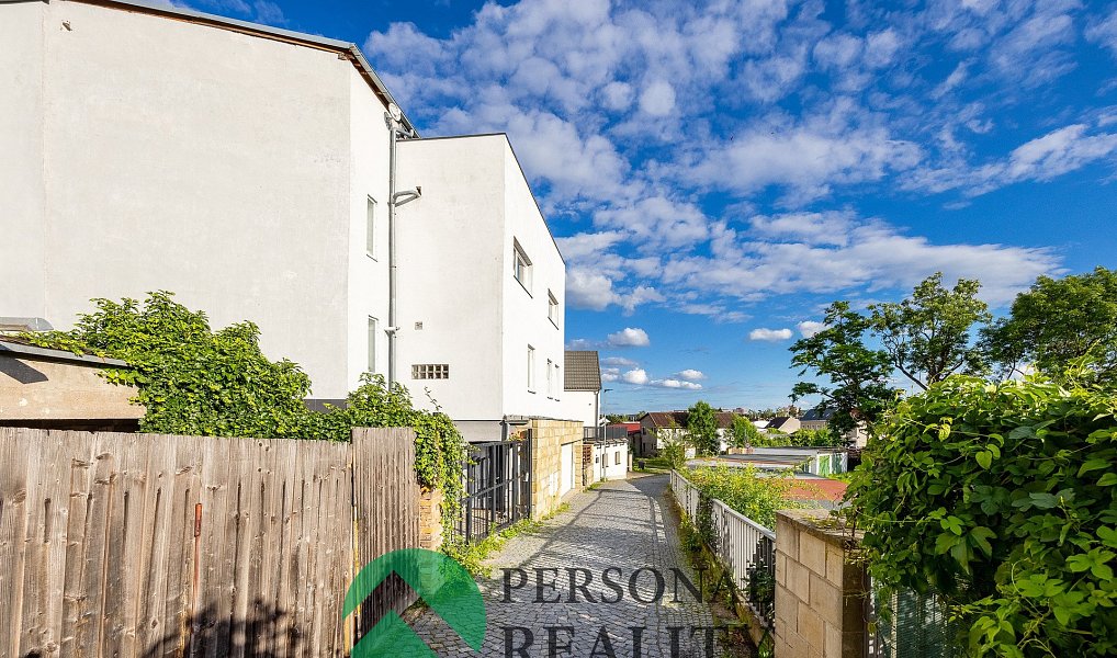 Prodej domu 306 m² s pozemkem 343 m², Chrudim – náhled fotky 4