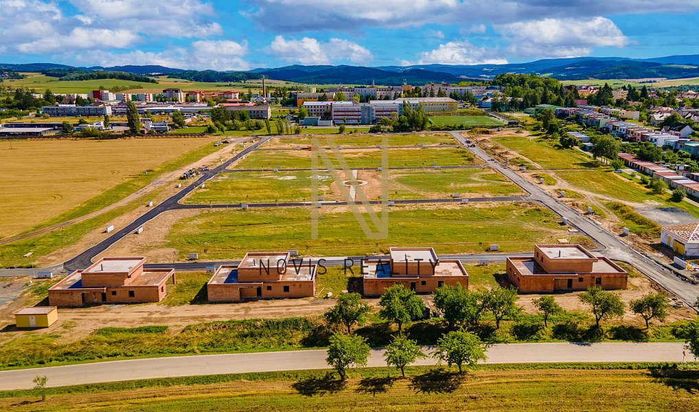 Prodej domu 233 m² s pozemkem 732 m², Klatovy – náhled fotky 14